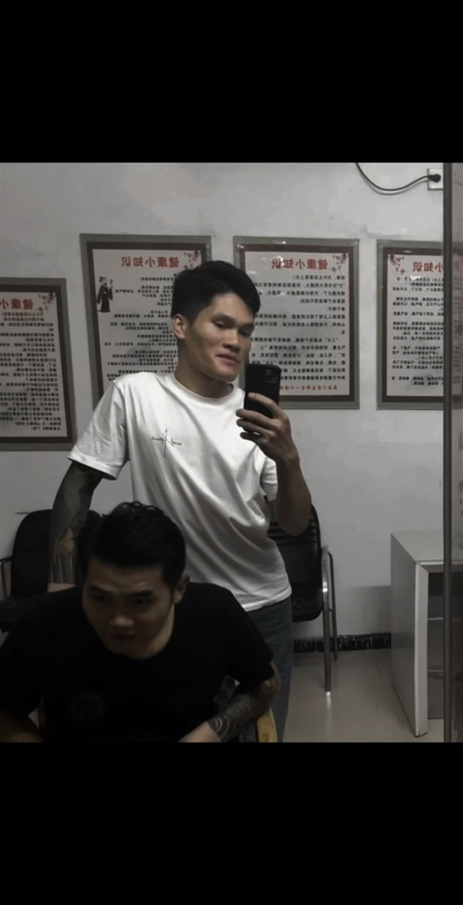 在平凡的人生中，活出不平凡的自己