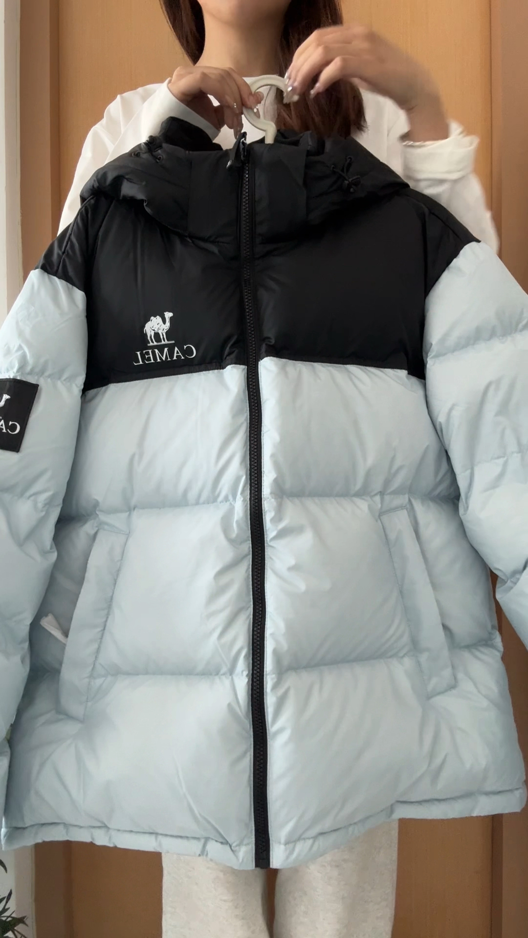 骆驼羽绒服分享