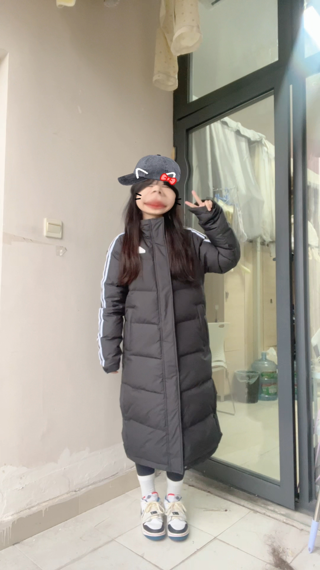 阿迪达斯长款外套