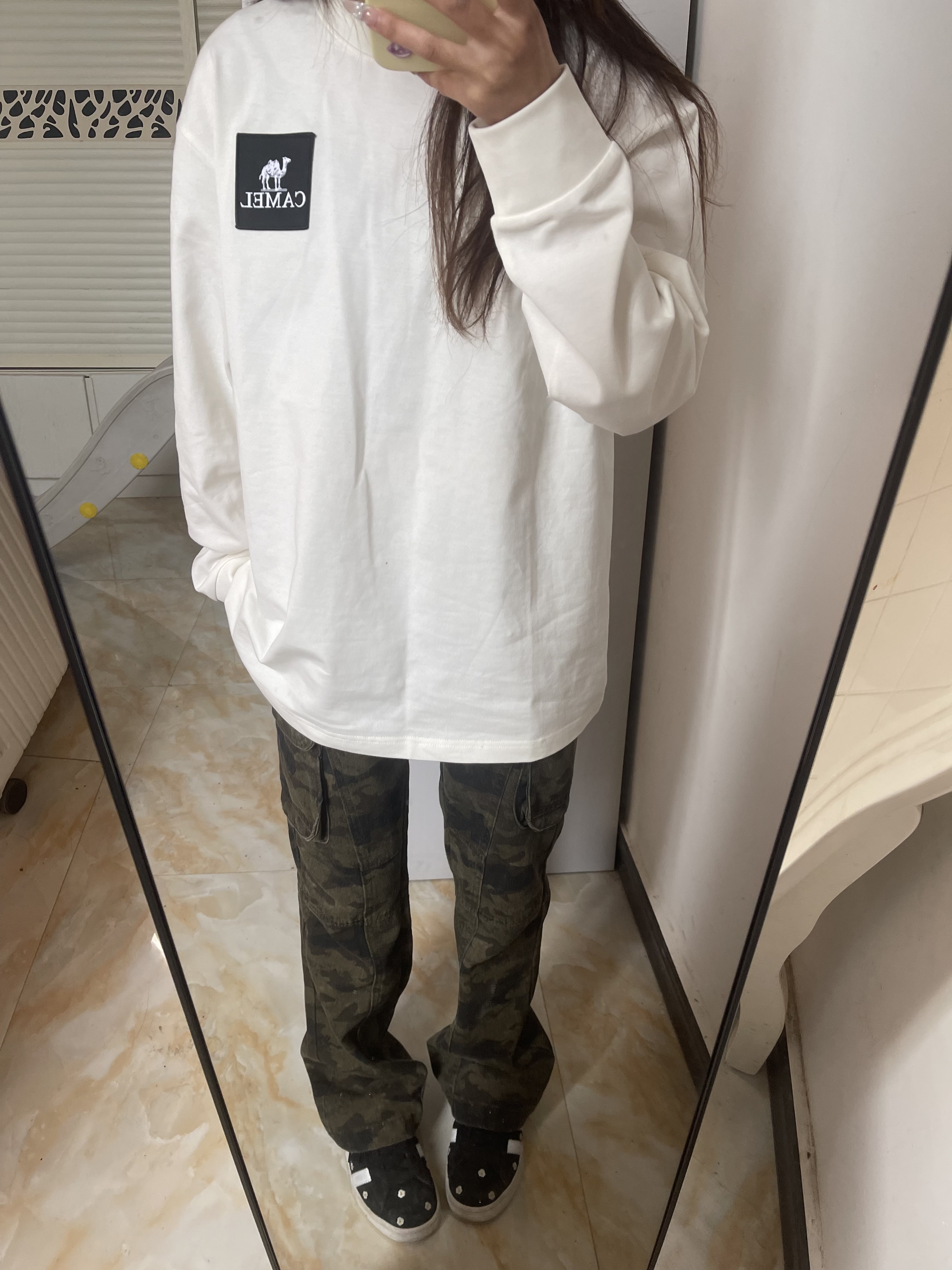 骆驼T恤好帅