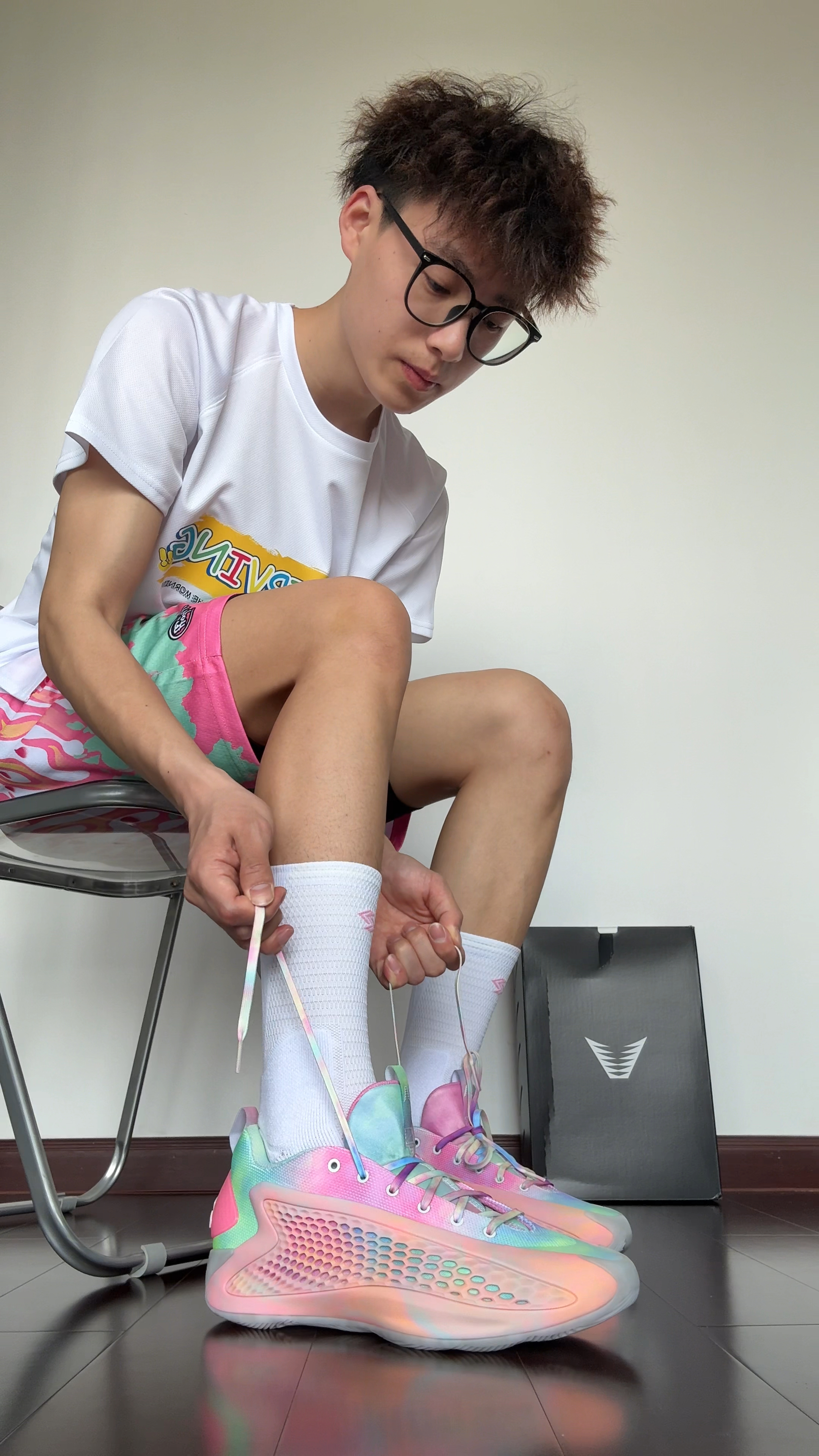 篮球男孩水果缤纷球鞋穿搭分享