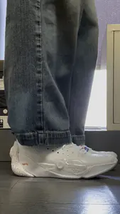 无论通勤还是实战上脚都很帅!