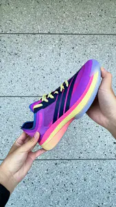 “轻装上阵,疾速制胜!”——adidas Select 3.0 实战利器来袭