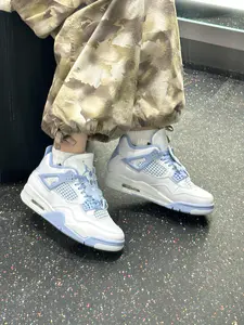被这双AJ4母亲节限定小兰花戳中了💐
