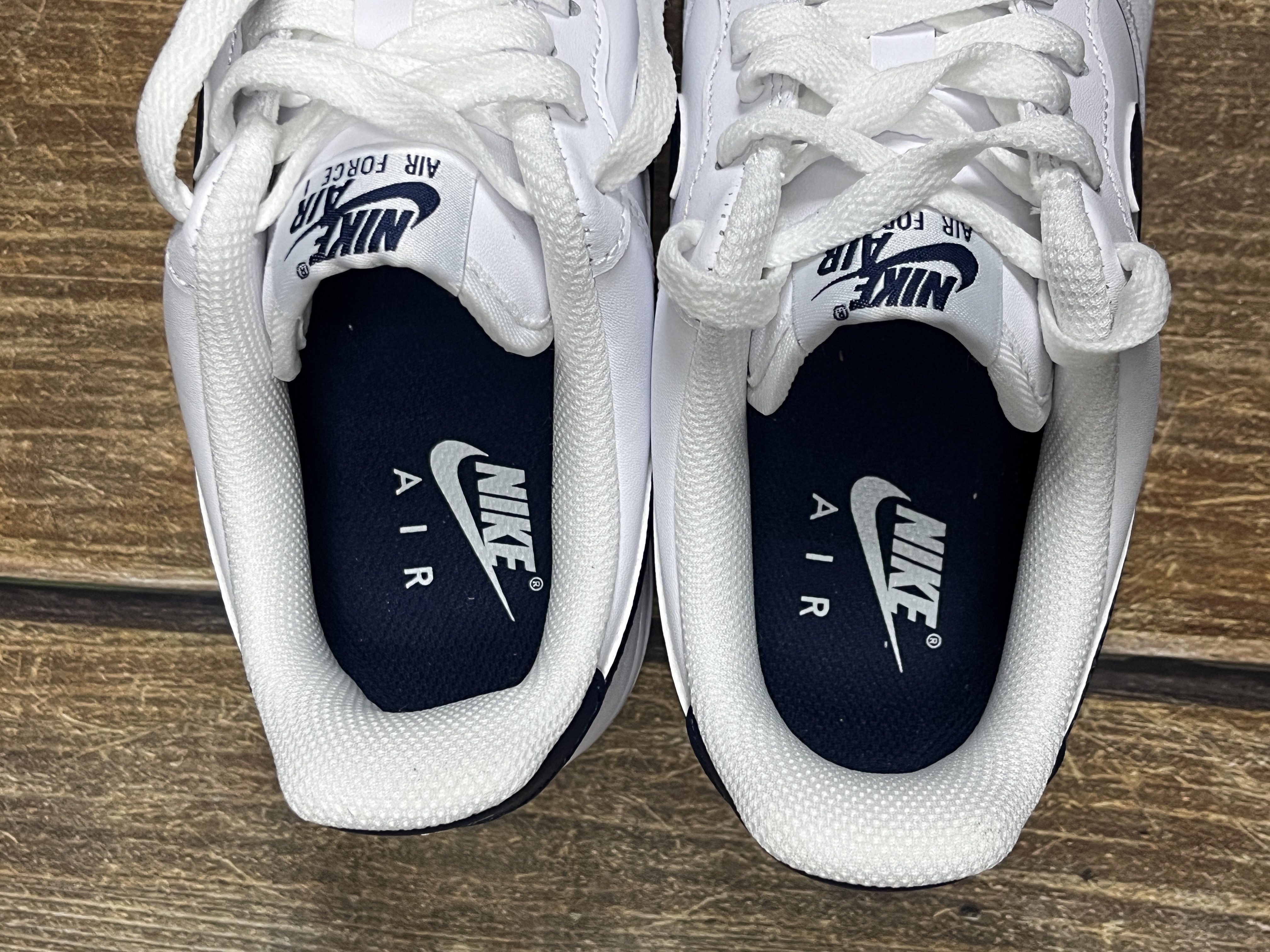 快来look look！把海军蓝焊在脚上轻松拿捏少年感