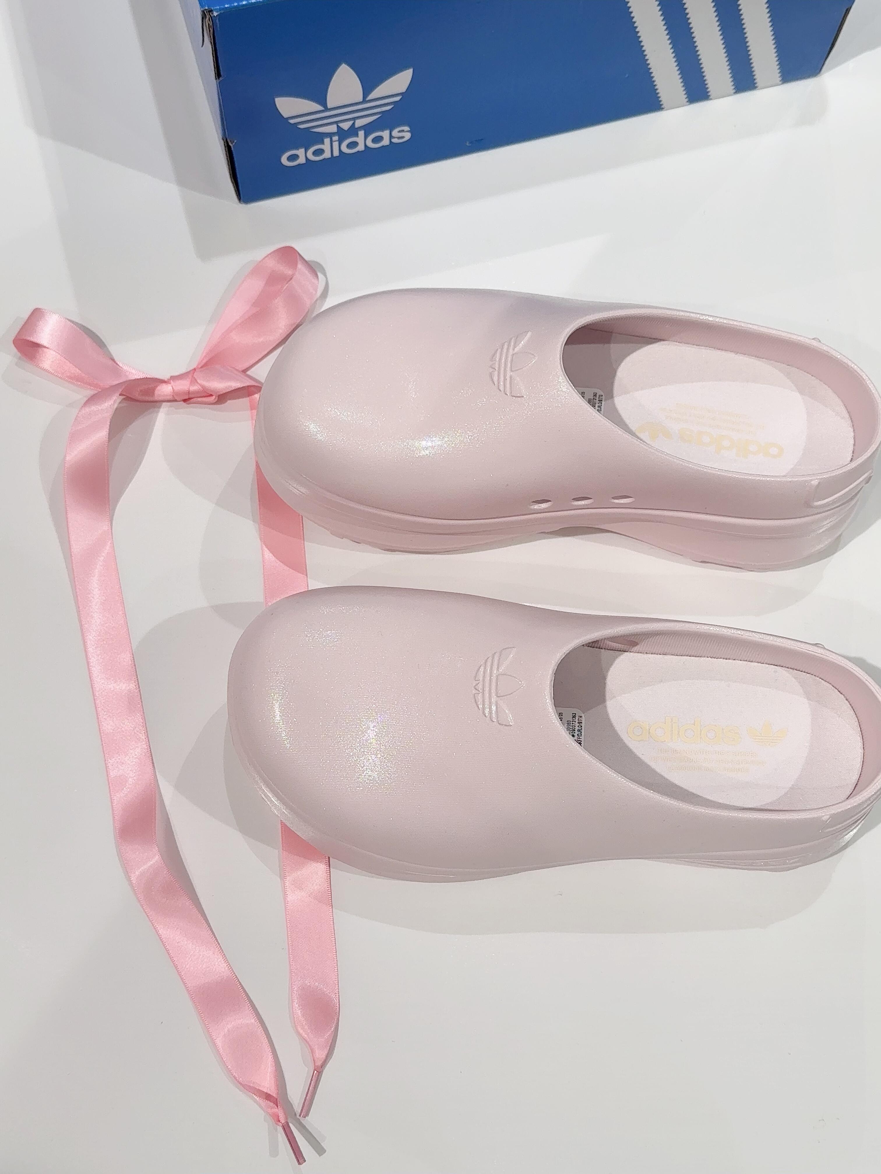 姐妹们快看这双adidas包头拖✨