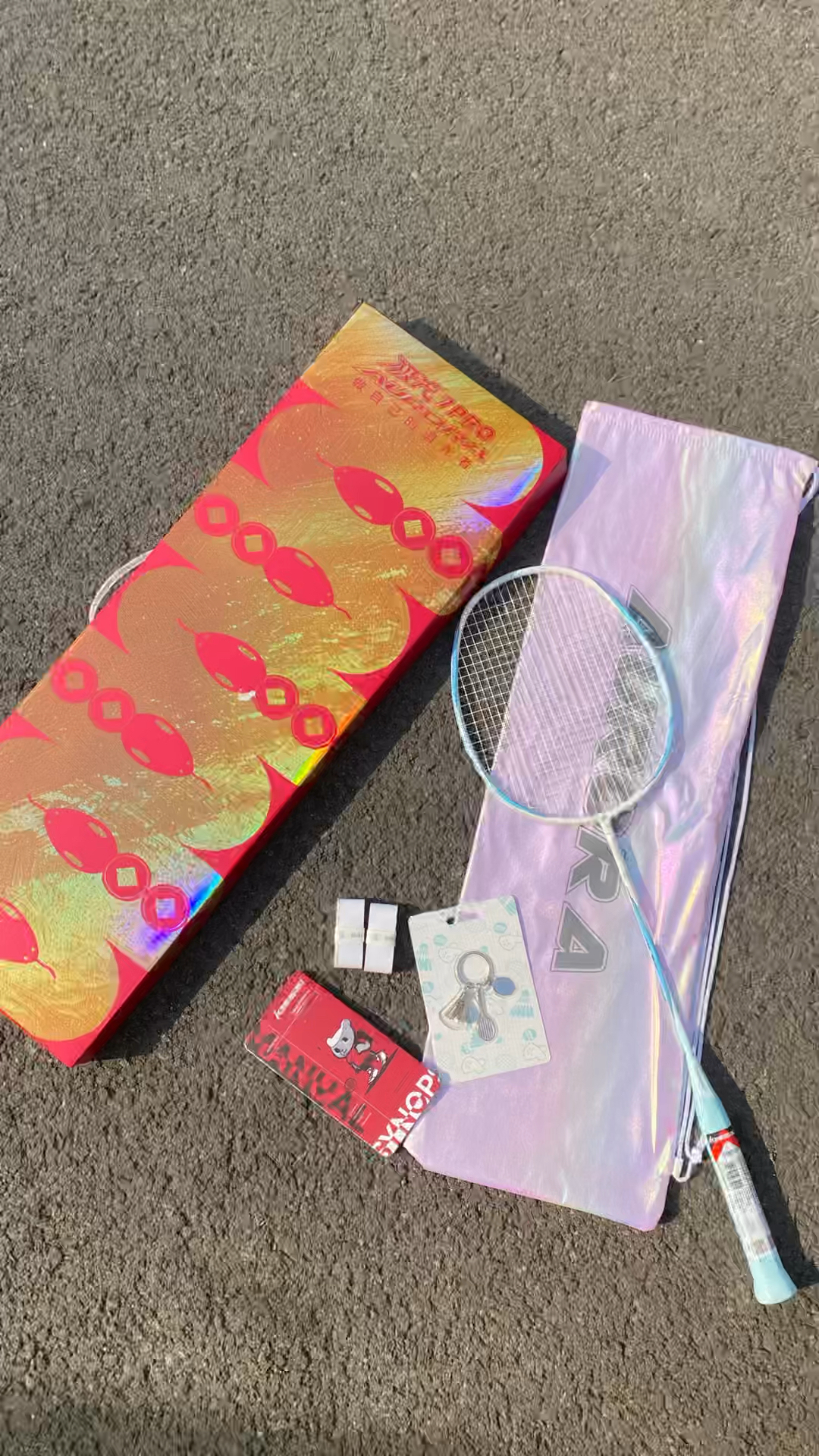 好好看！百元全碳素球拍