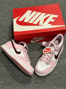 又被 Nike Dunk 拿捏了!