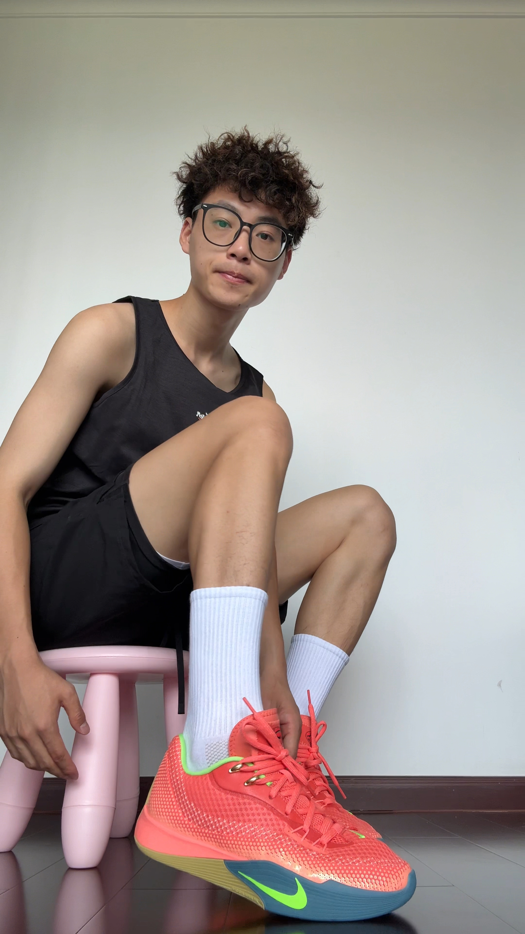 篮球男孩夏日外场耐磨球鞋上脚分享
