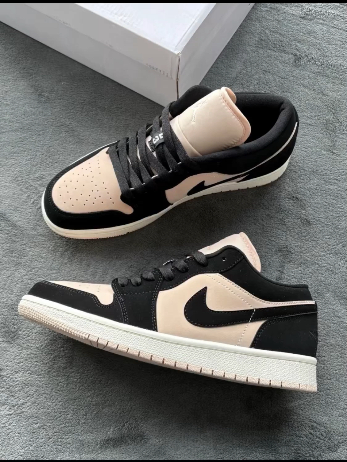 AJ1奶茶低帮真的是神仙配色