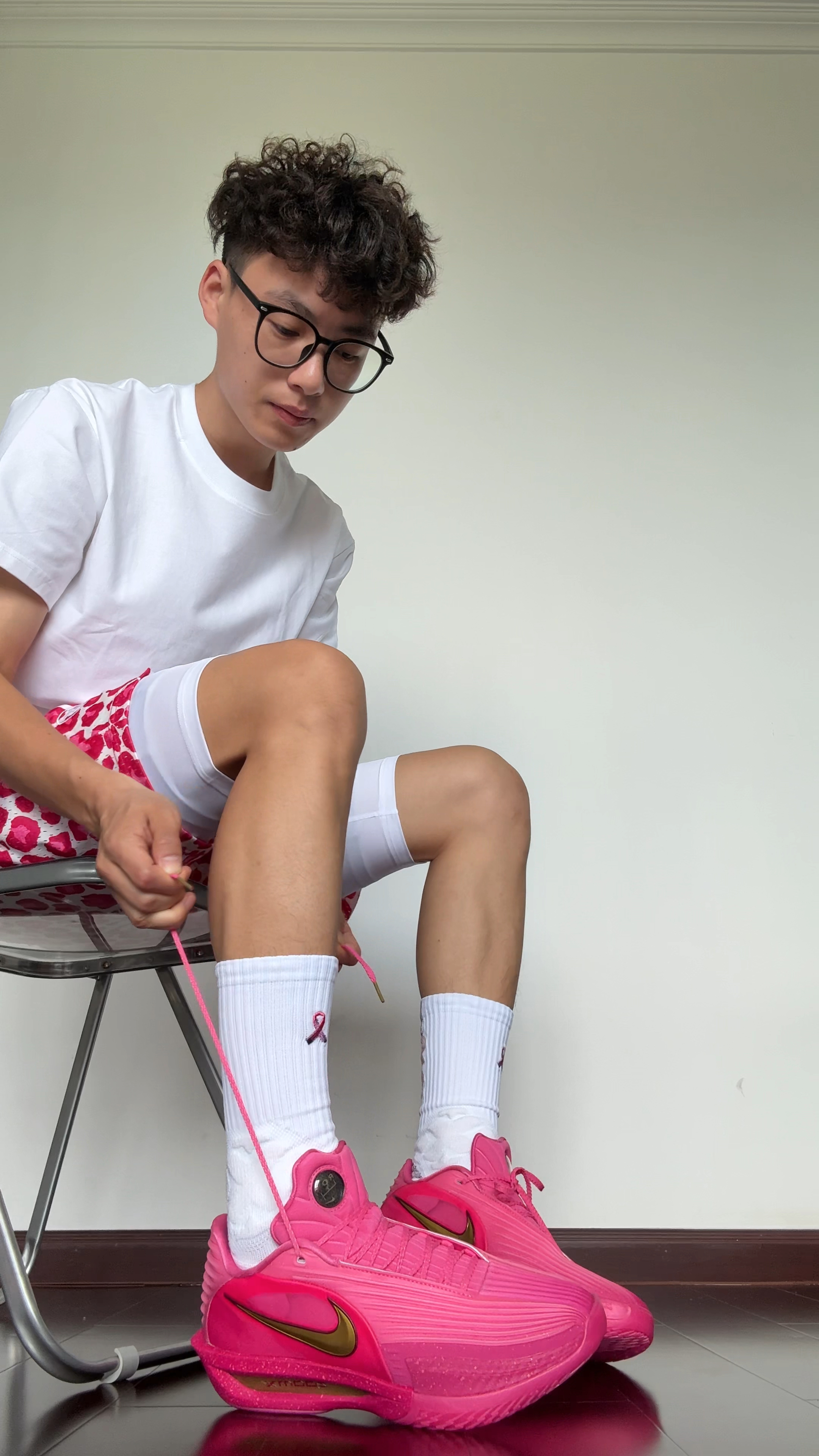 篮球男孩爆炸帅芭比粉球鞋上脚分享