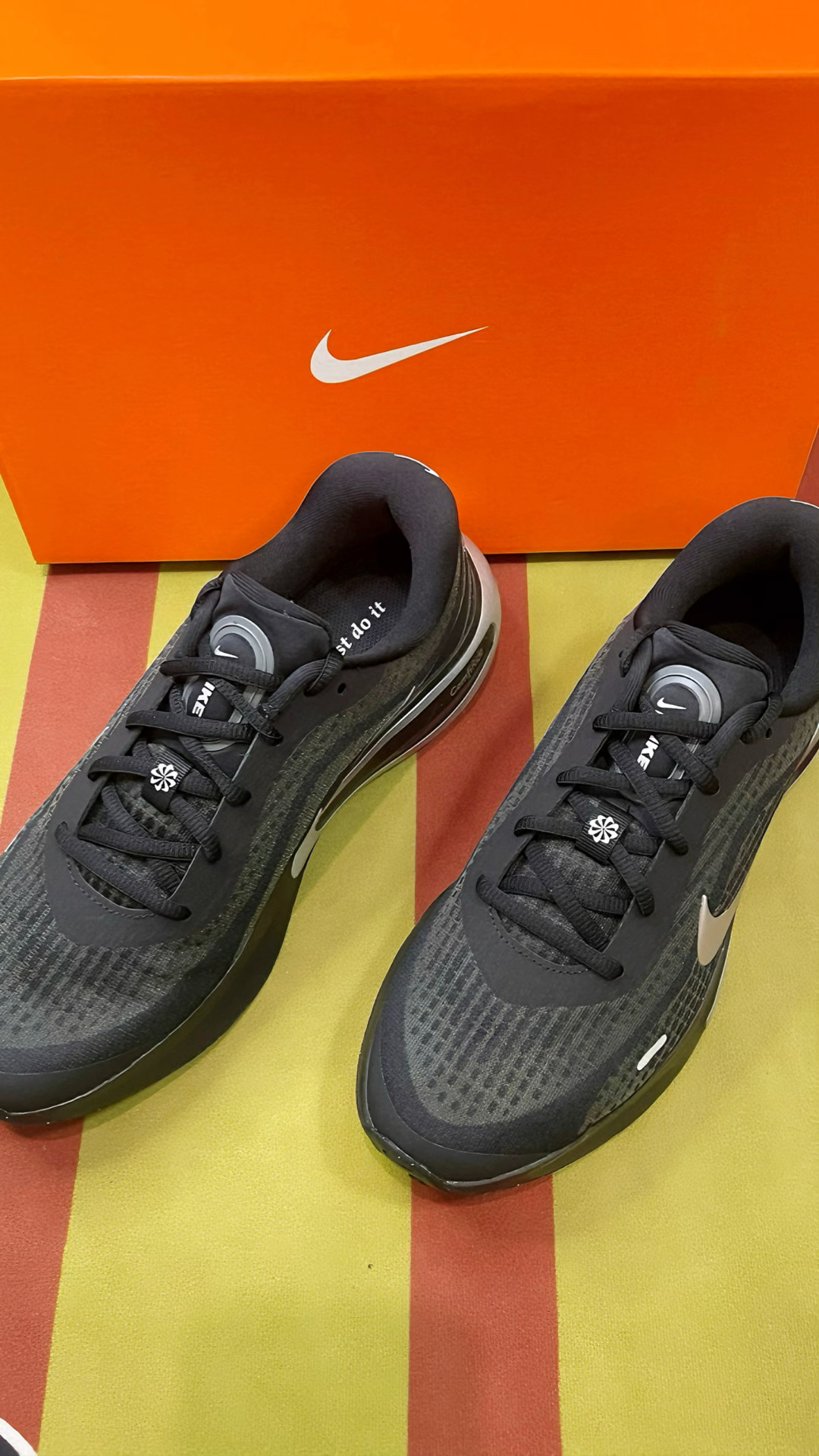 这双Nike冷门跑鞋怎么样⁉️
