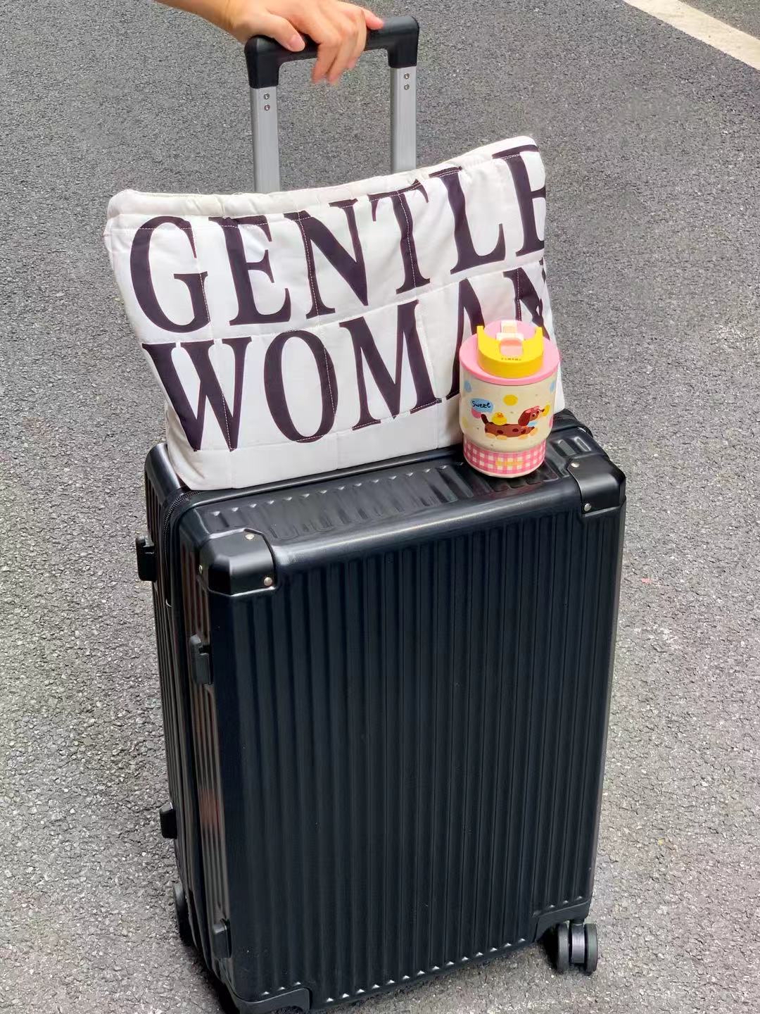 出行好搭子！把夏天装进行李箱一起出发吧