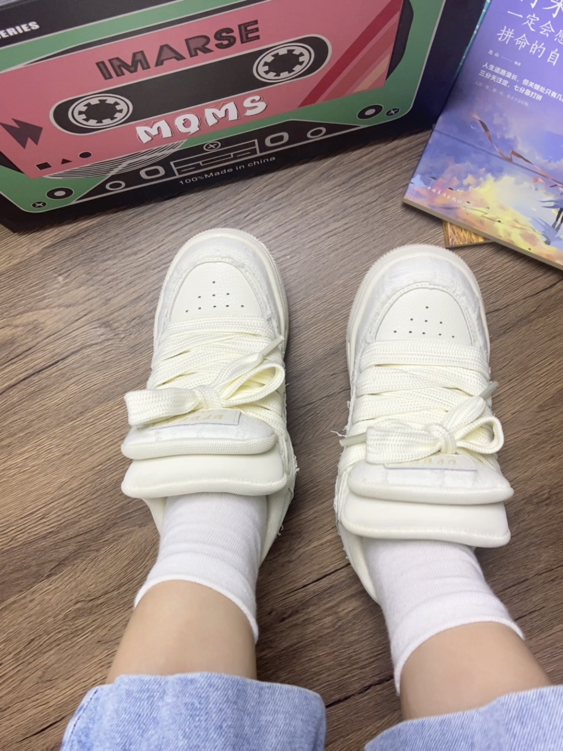 小白鞋👟彩奴！！既然是Wo  宝藏👟泰百搭啦🥰