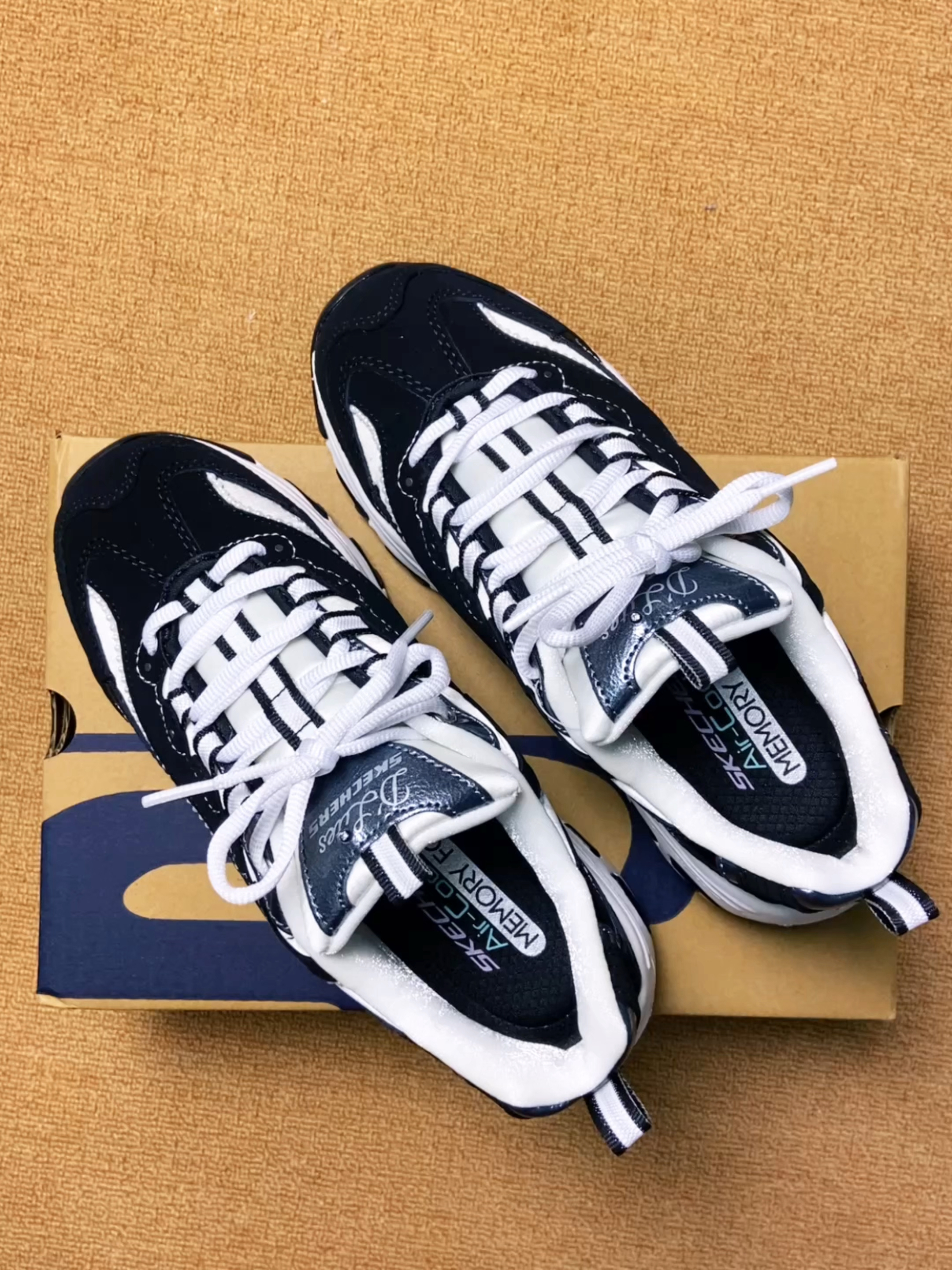 酷女孩👧🏻穿上熊猫鞋👟会是什么感觉❗韩范女神❓
