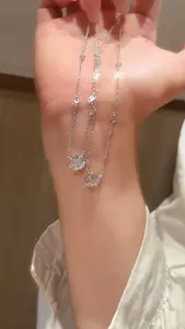 我们之间那些无法被言说的光,就让它替我们闪烁