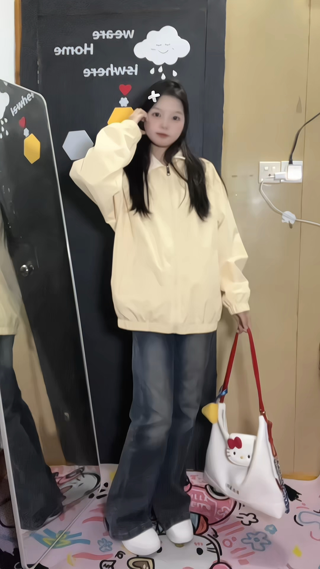 这外套也太显白了吧～