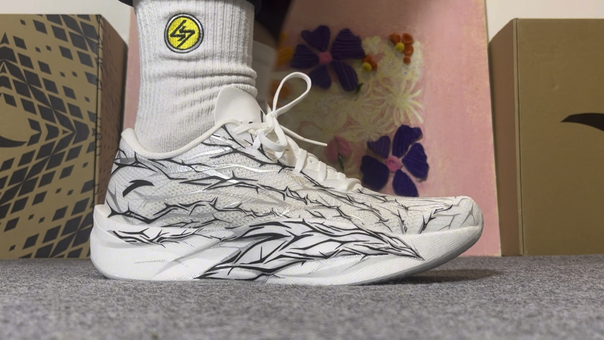 性能还是那个性能，但是颜值我太喜欢了