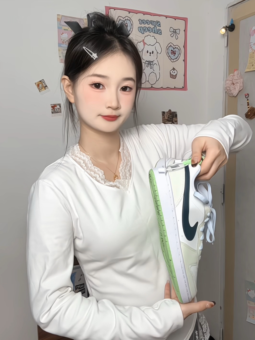这双Nike低帮板鞋,尊嘟好穿还百搭~