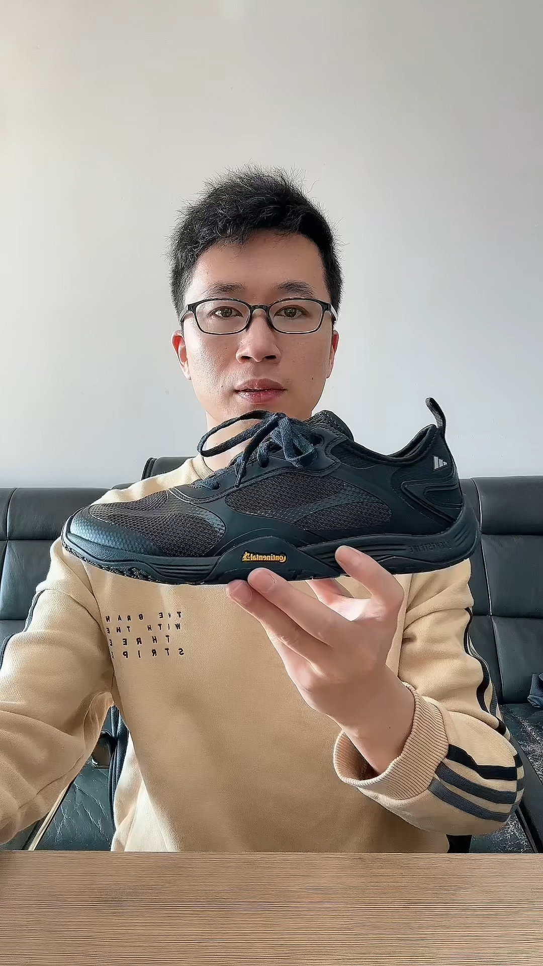 Adidas赤足黑武士 | 侧颜杀+脚感