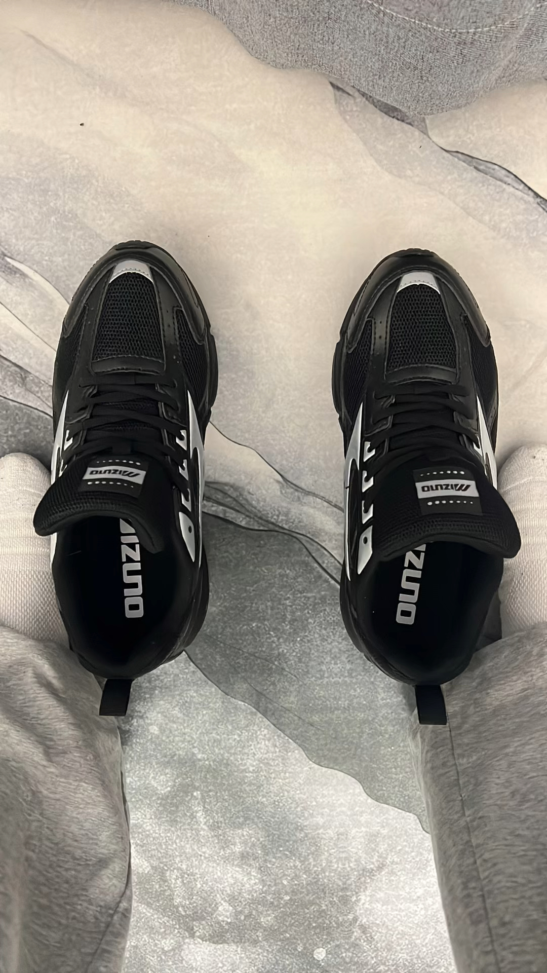经典Mizuno纯黑休闲鞋～穿着体验！