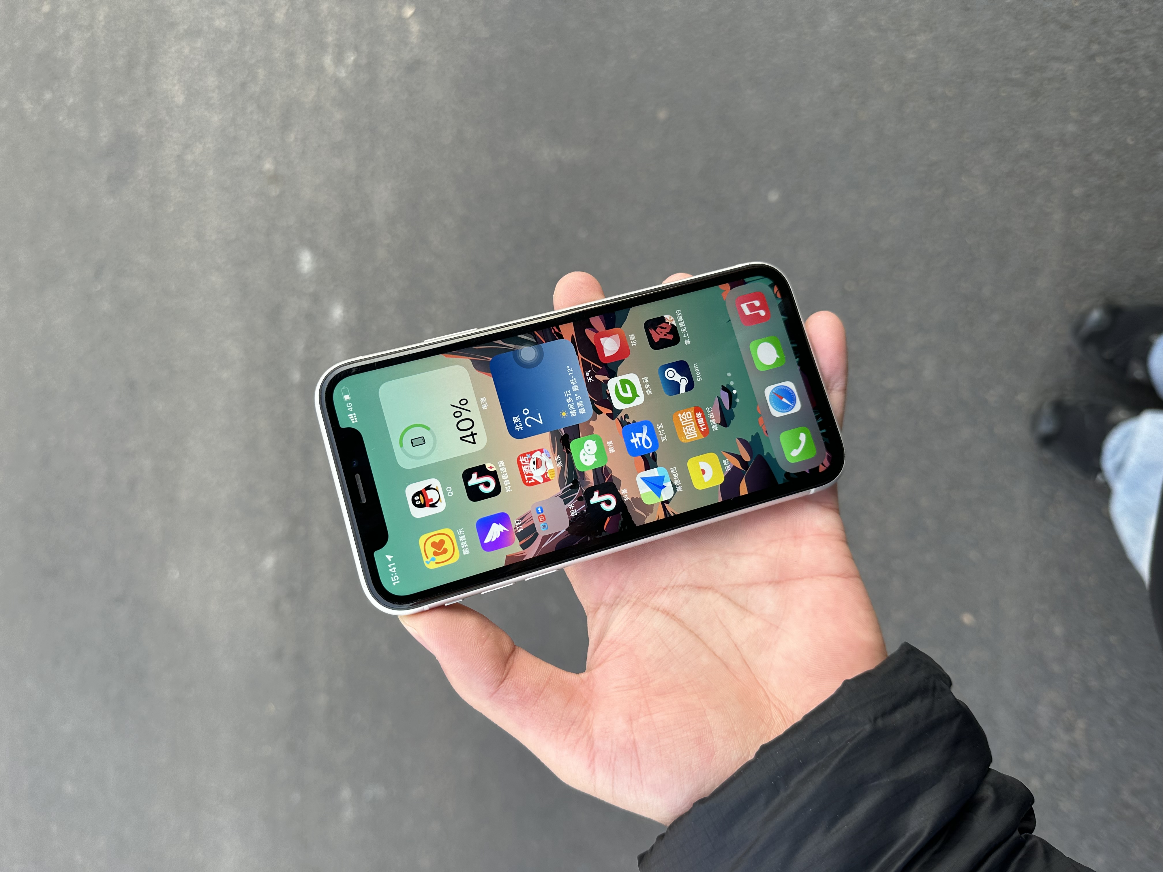 用了7年的iPhoneXR当备用机，现在还这么丝滑！