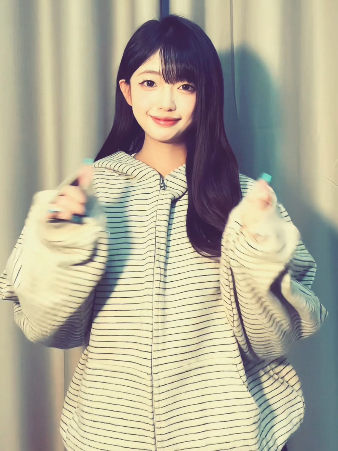 松弛感穿搭｜FDR百搭条纹拉链外套✨！！