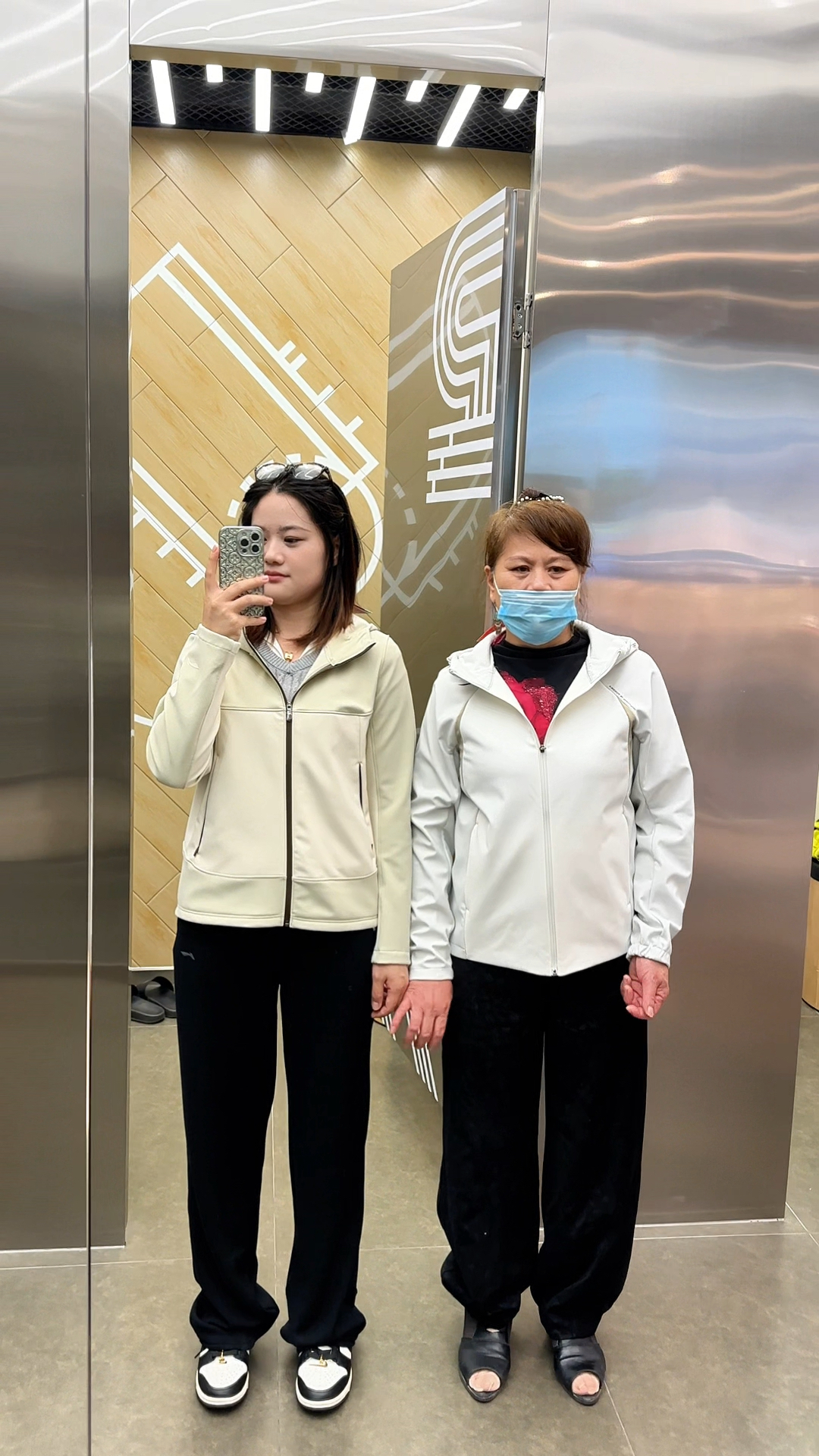 早秋假期出游穿搭 | 母女勇闯李宁运动套装！