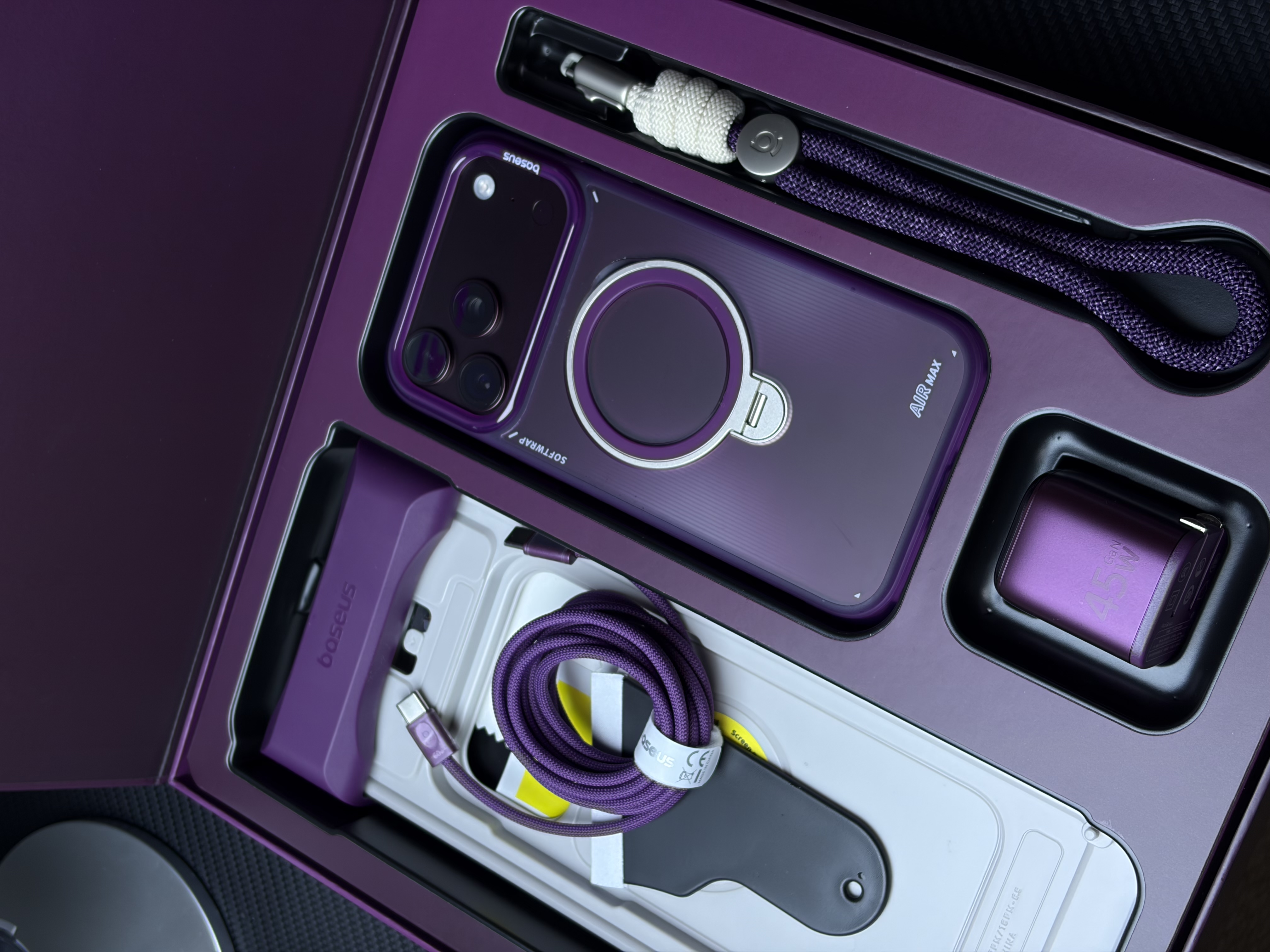iPhone 18 Pro Max都送了，配件全家桶当然也要