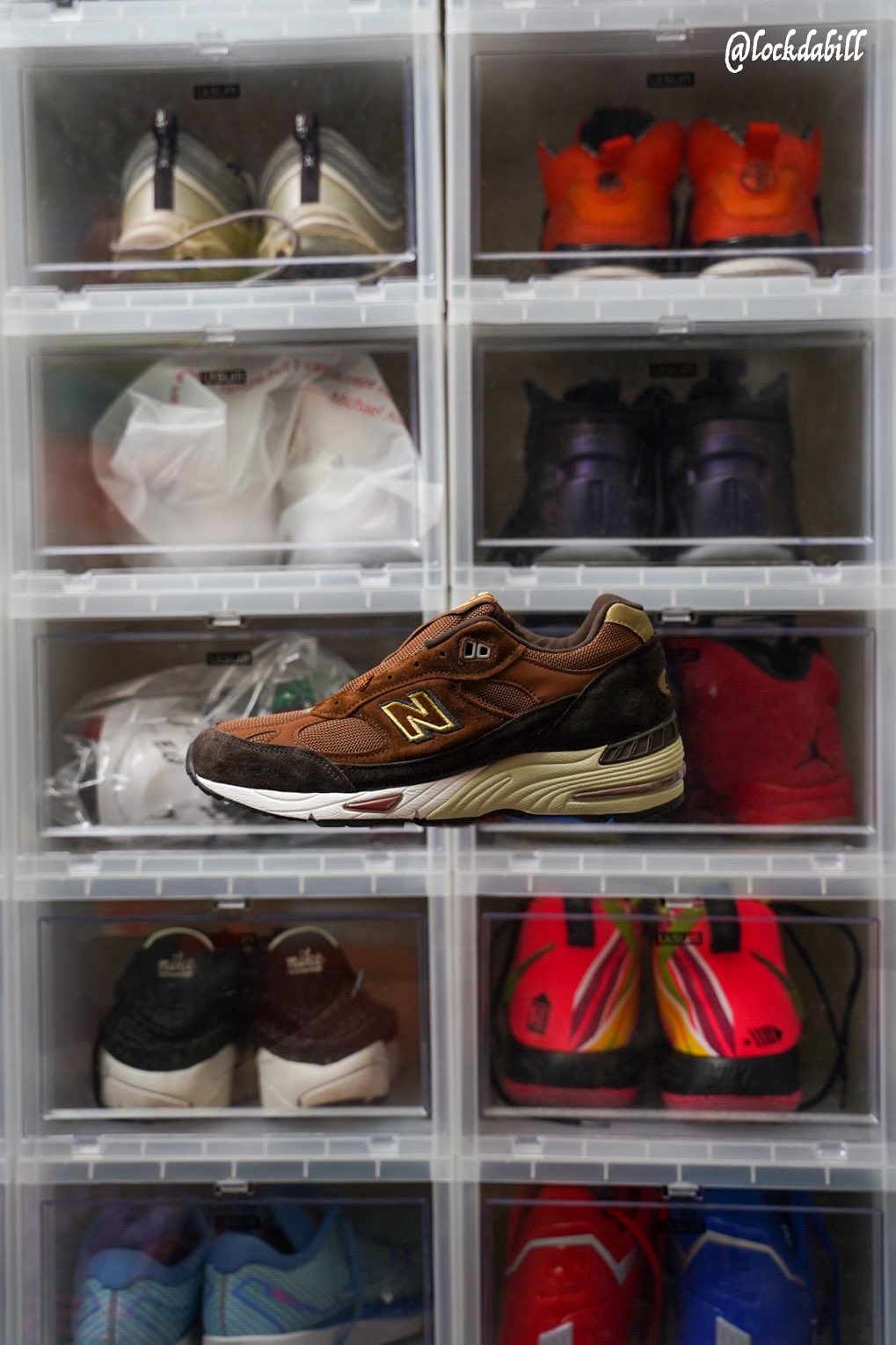 👟鞋款名称
New Balance 99