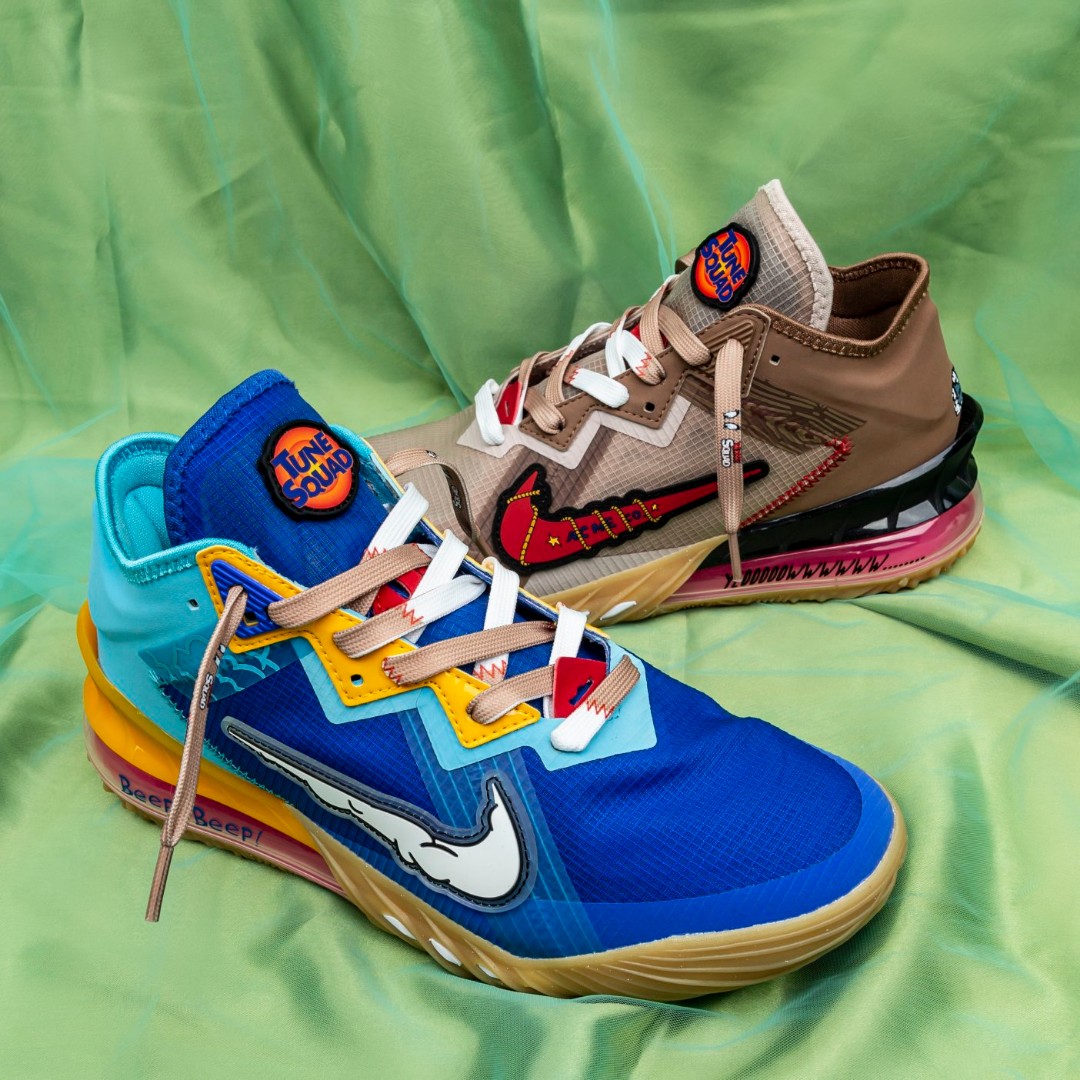 本次 LeBron 18 Low
整双鞋