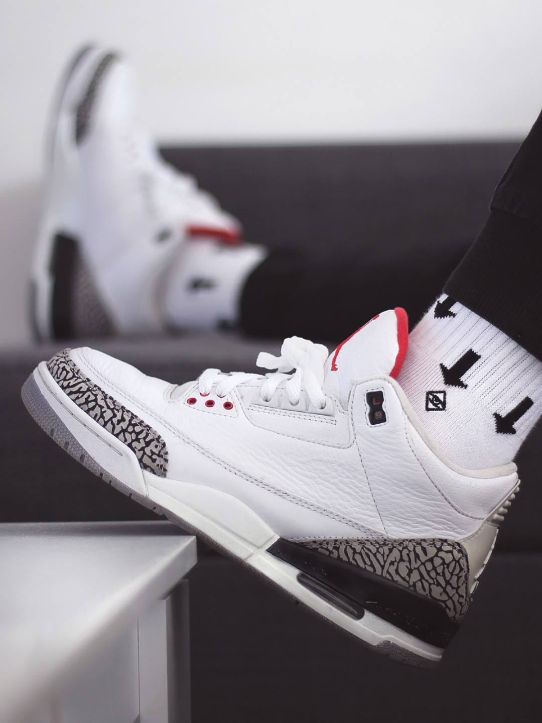 白水泥 Air Jordan 3  
发