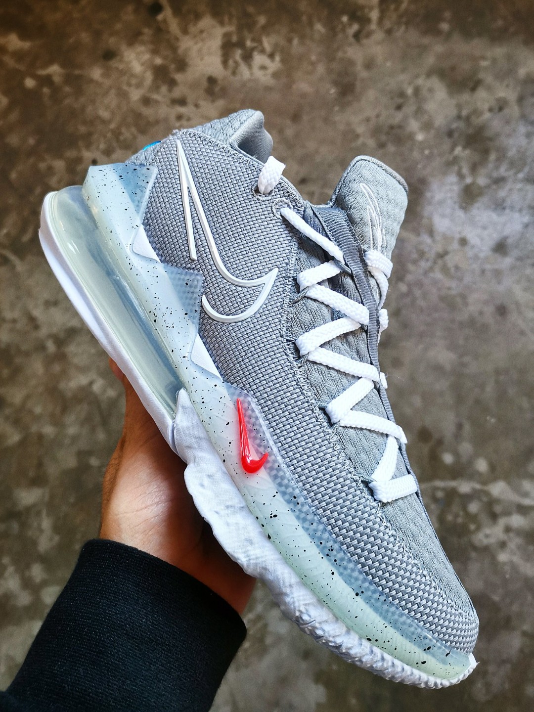 豆奶球鞋推荐 | Nike LeBron