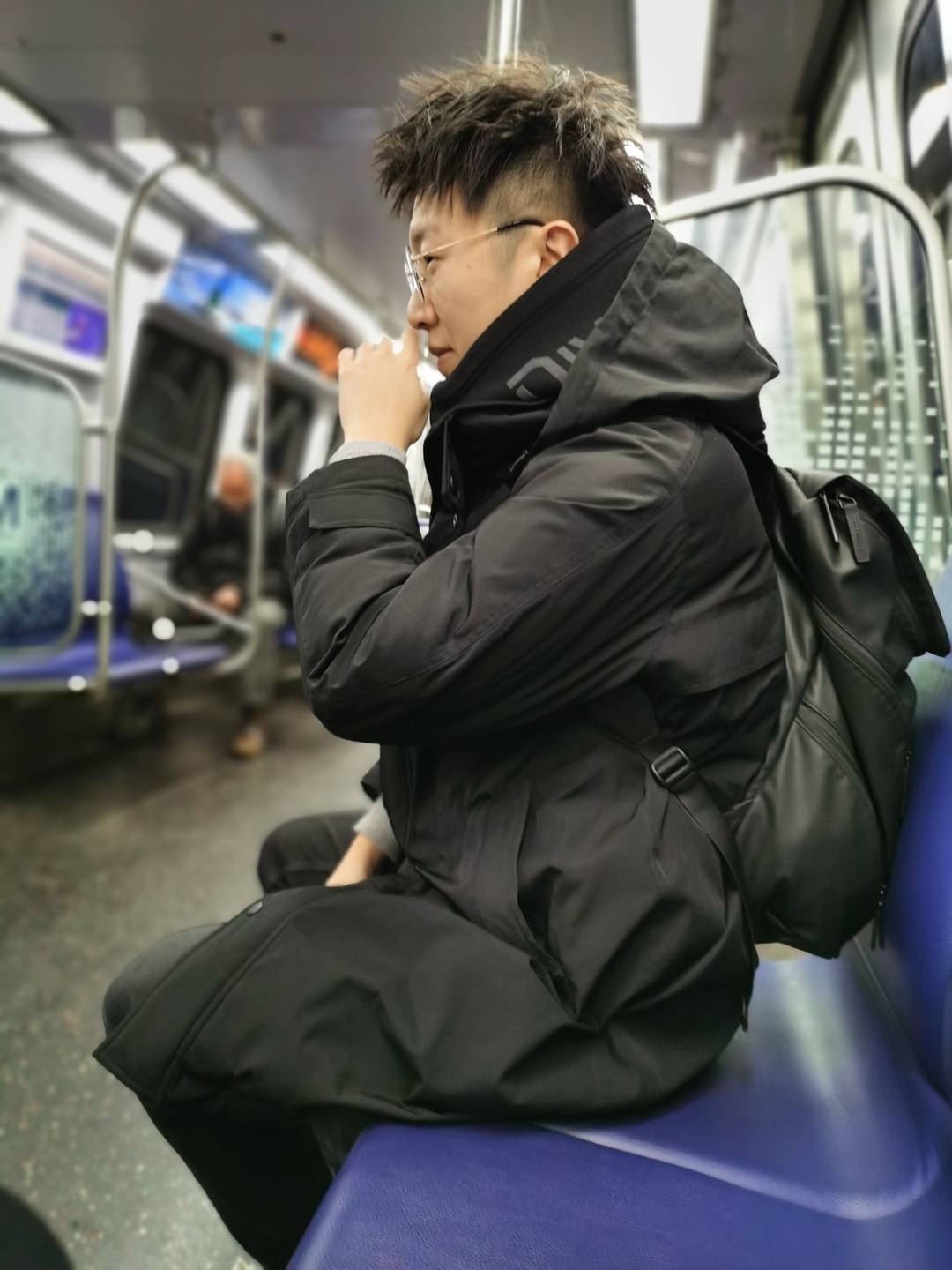 上学上班旅行都很合适的背包，没有特殊的味