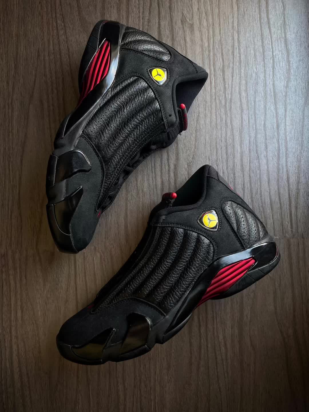 今日视频分享—AJ14最后一投🏀