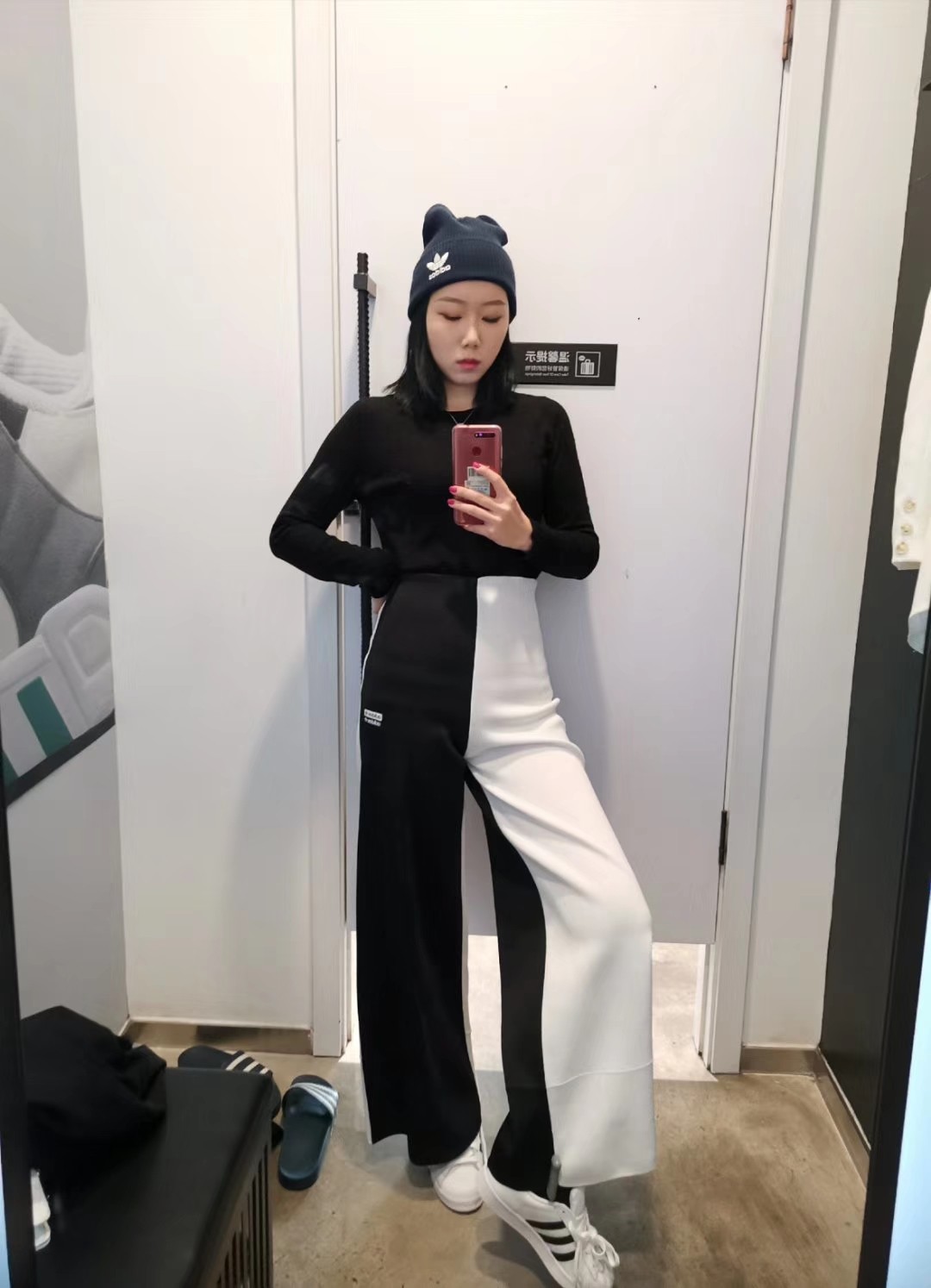 帽子搭配起来超级棒，媳妇很喜欢????	