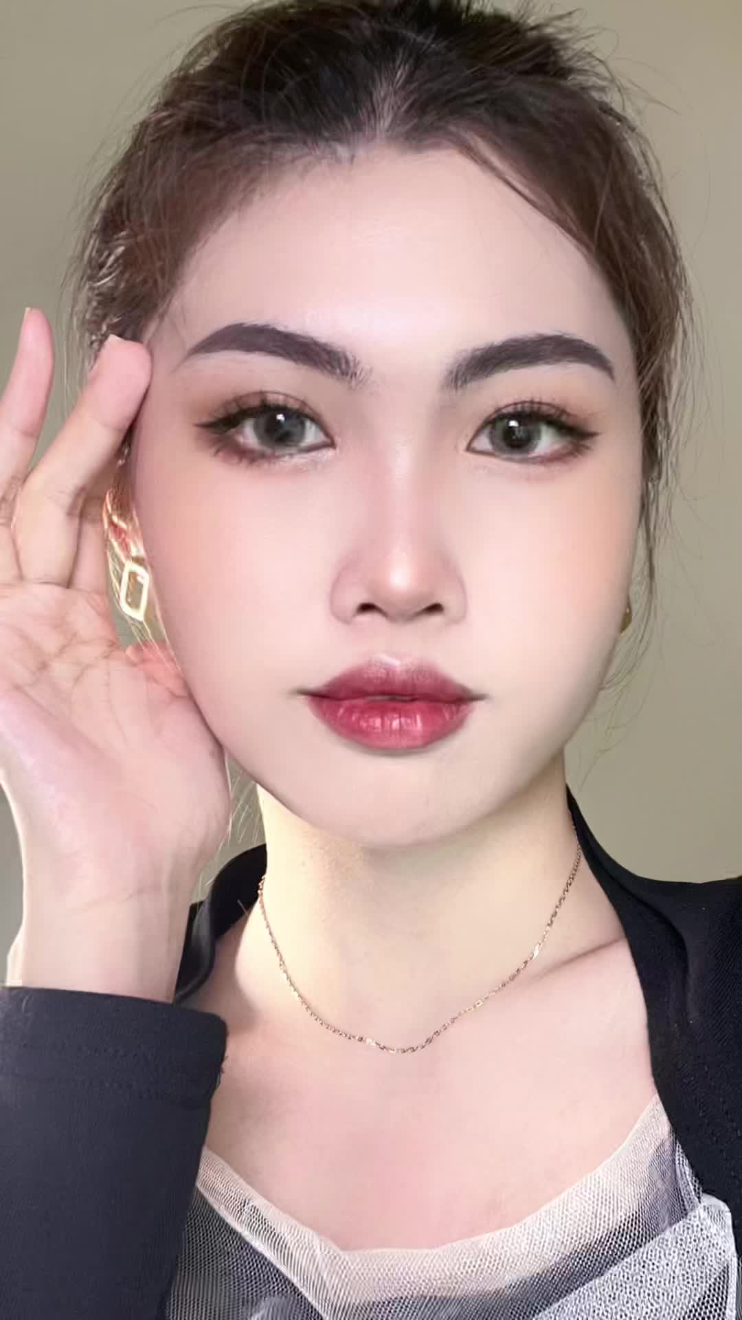 方圆脸必学藤堂静妆容思路！