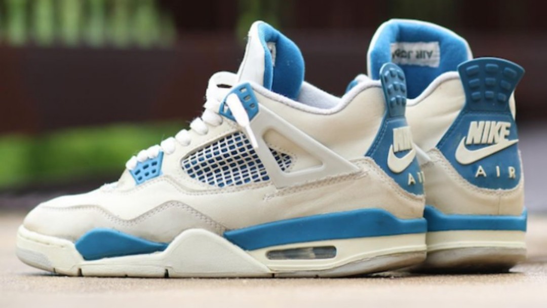 元年白蓝 Air Jordan 4 复刻