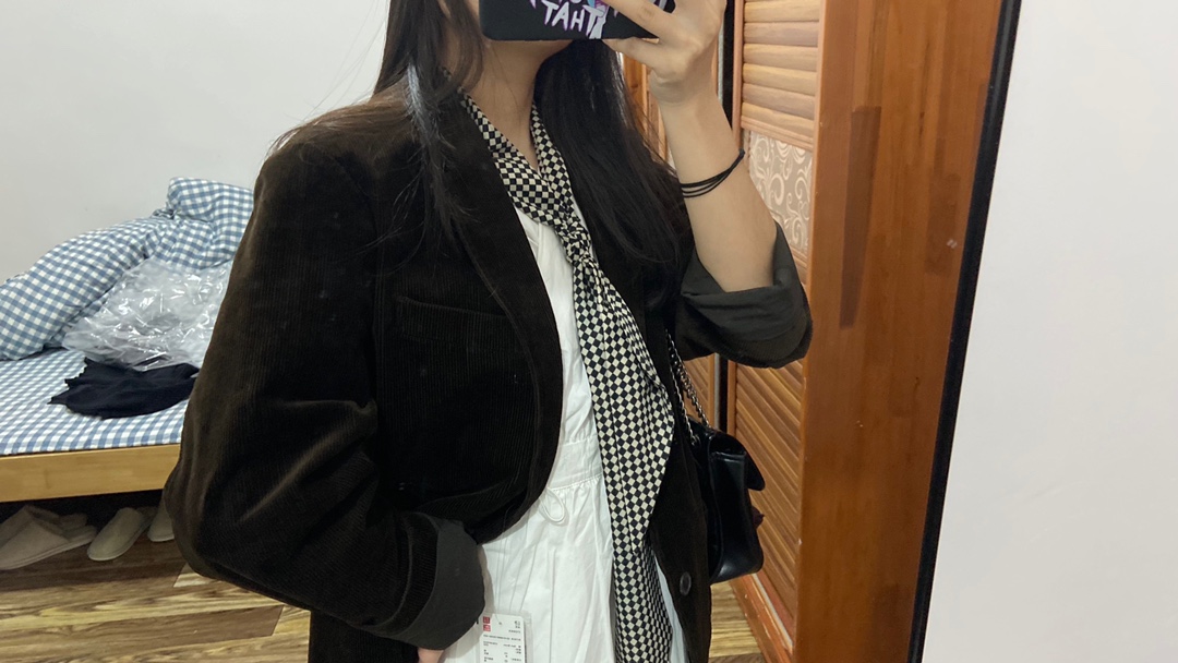 不辍不辍	
UNIQLO/优衣库 灯芯绒