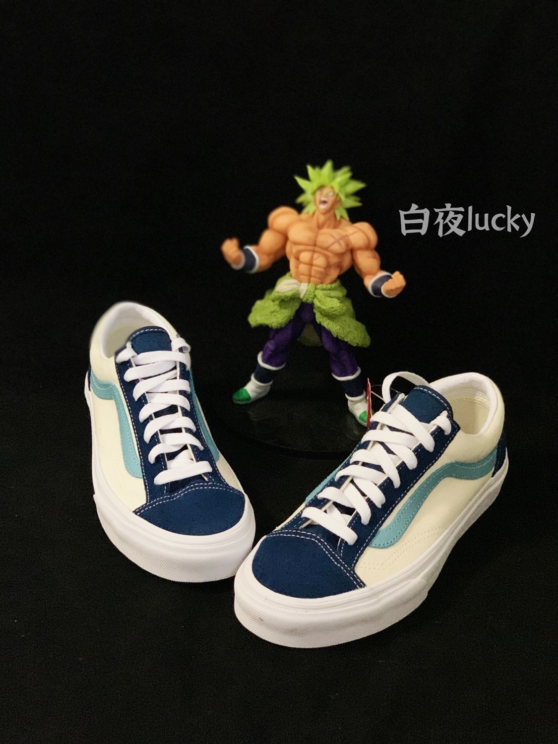 👟：vans style 36 白蓝 蓝