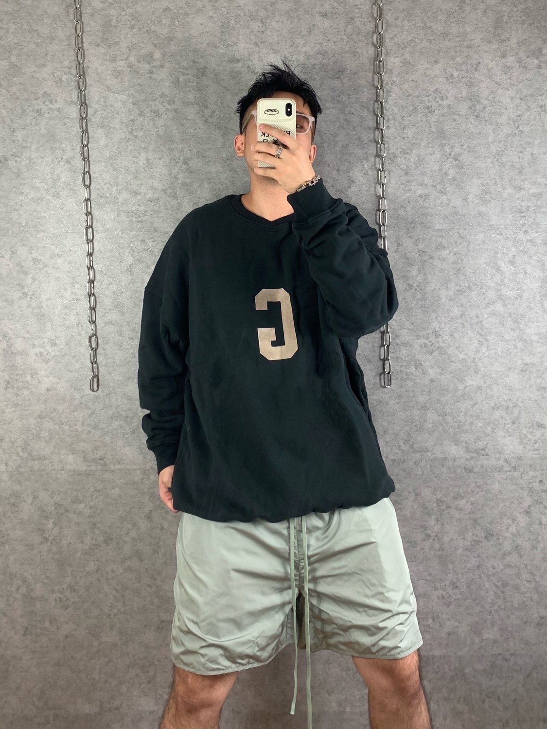 在第七季FOG主线当中这款大G卫衣彻底吸