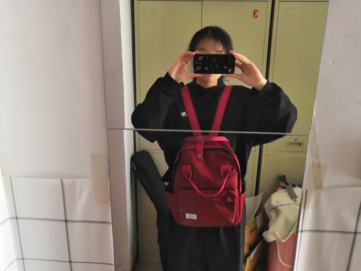 宝贝非常好，酒红色的特别好看，没有色差，