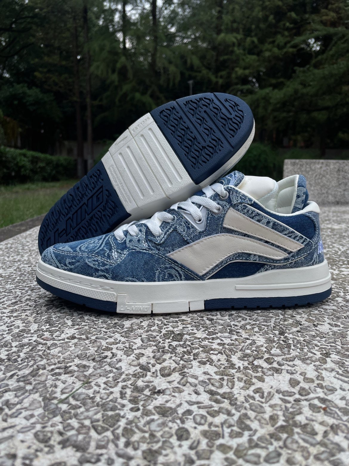 👟鞋款名称
LiNing李宁 x 180