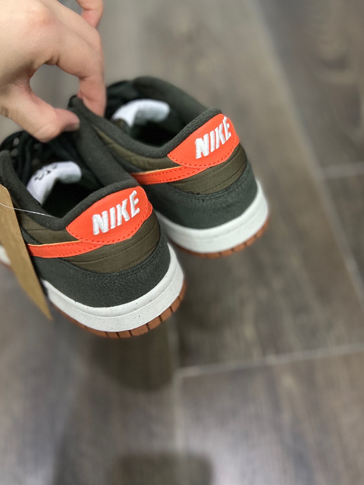 👟:Nike Dunk Low SE (