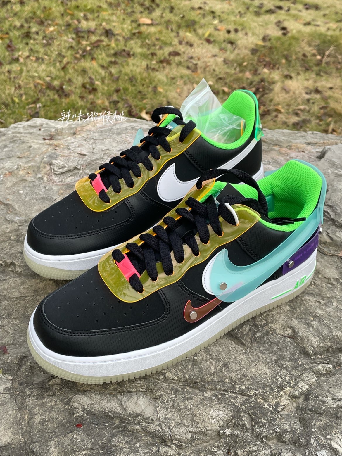 ⚽️：（LPL冠军同款）NikeAirF