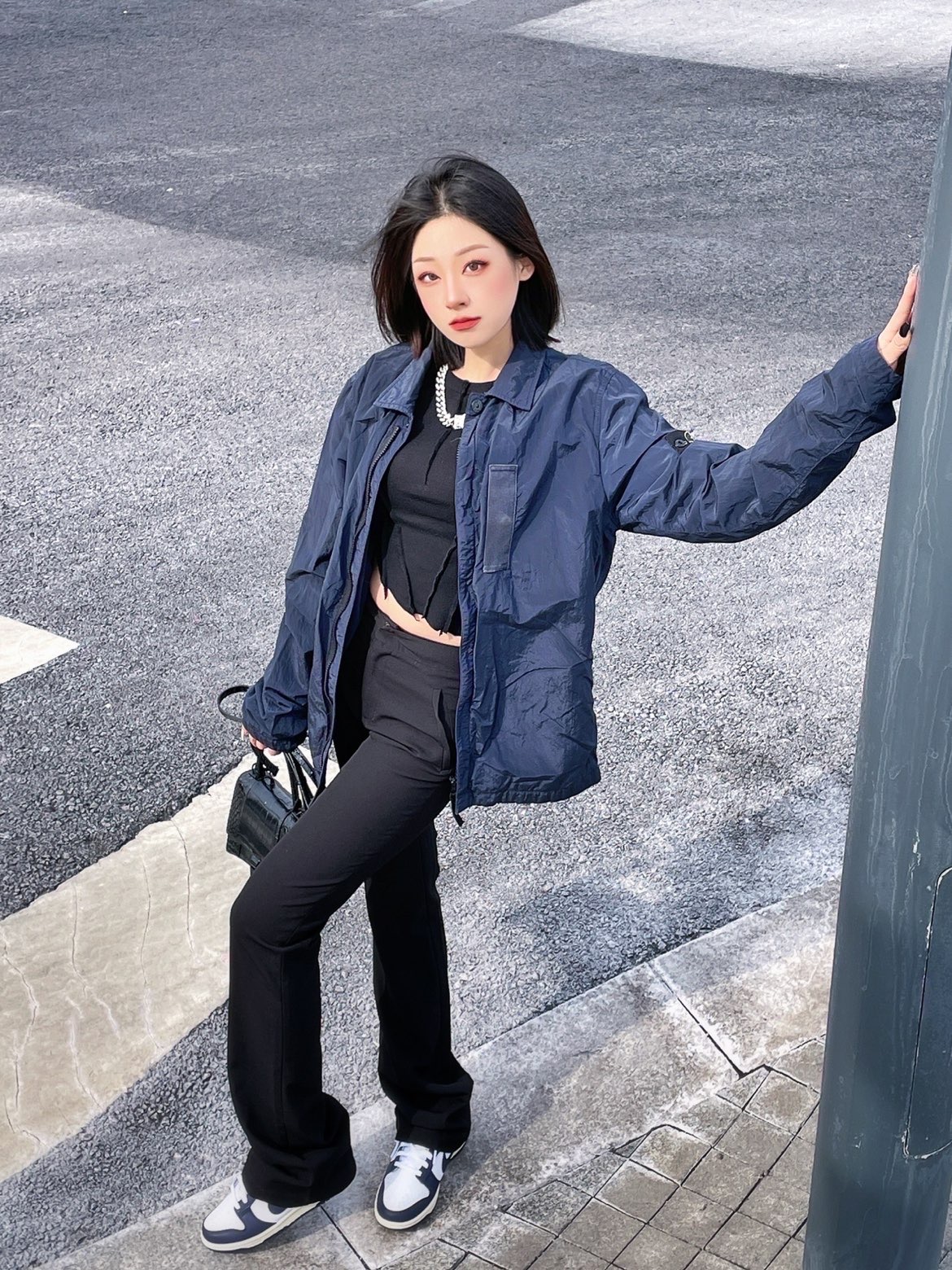🔷今日份穿搭：
主单品（海军蓝Dunk）