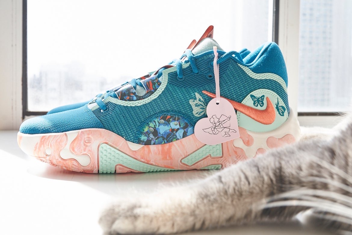 Nike PG6
很開心看到近年爭議很大