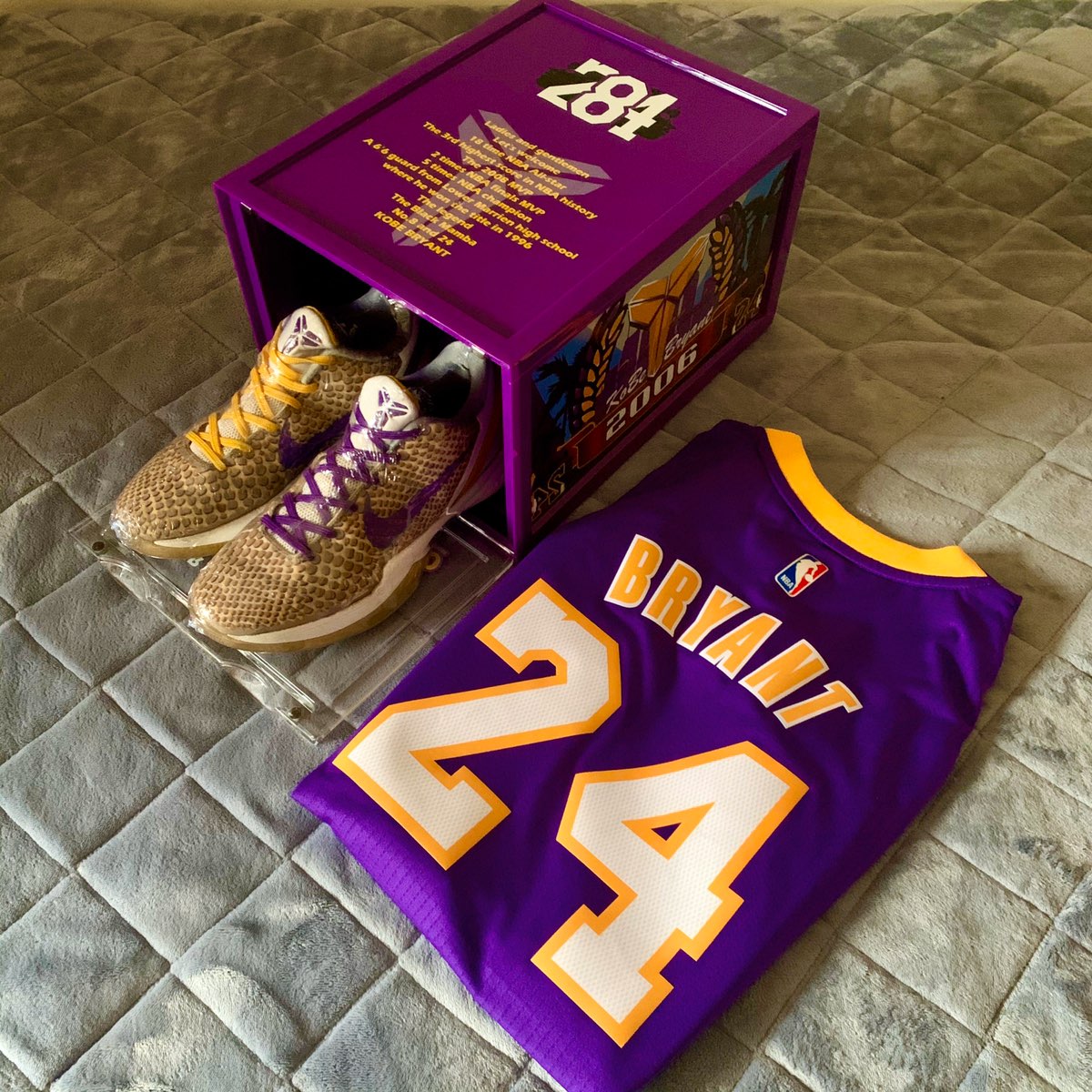 Mamba Day🐍🕯️
Kobe an