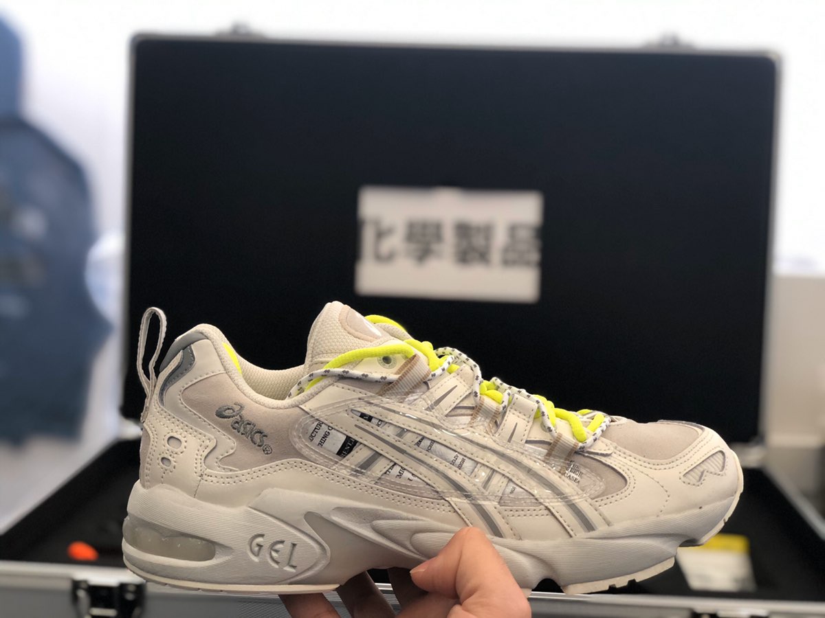 跑步鞋都和潮流单位频繁合体