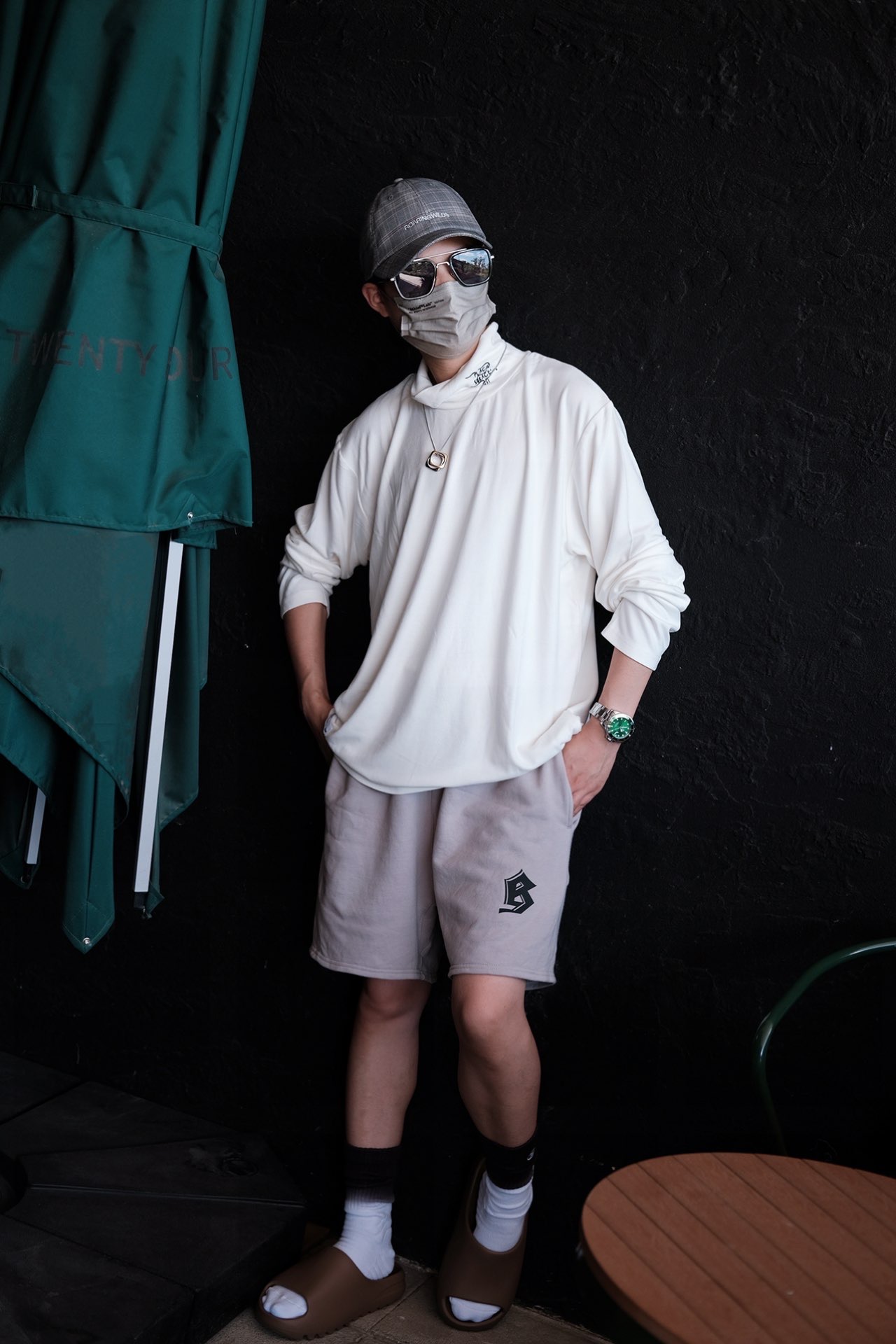 🆙今天搭配的是来自奢侈品牌EMPORIO